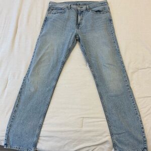 Levi's Men's Light Blue Straight Jeans